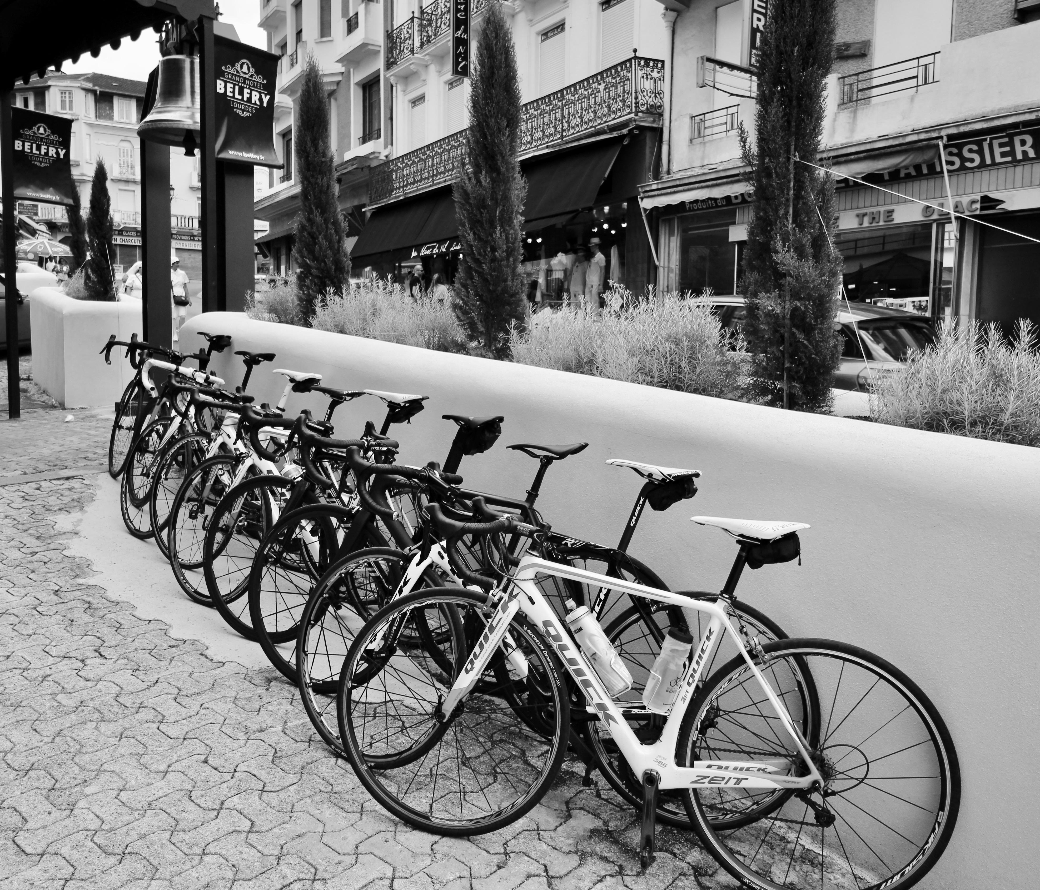 Belfry & Spa By Ligne St Barth Lourdes Exterior foto Bicycles parked in a row