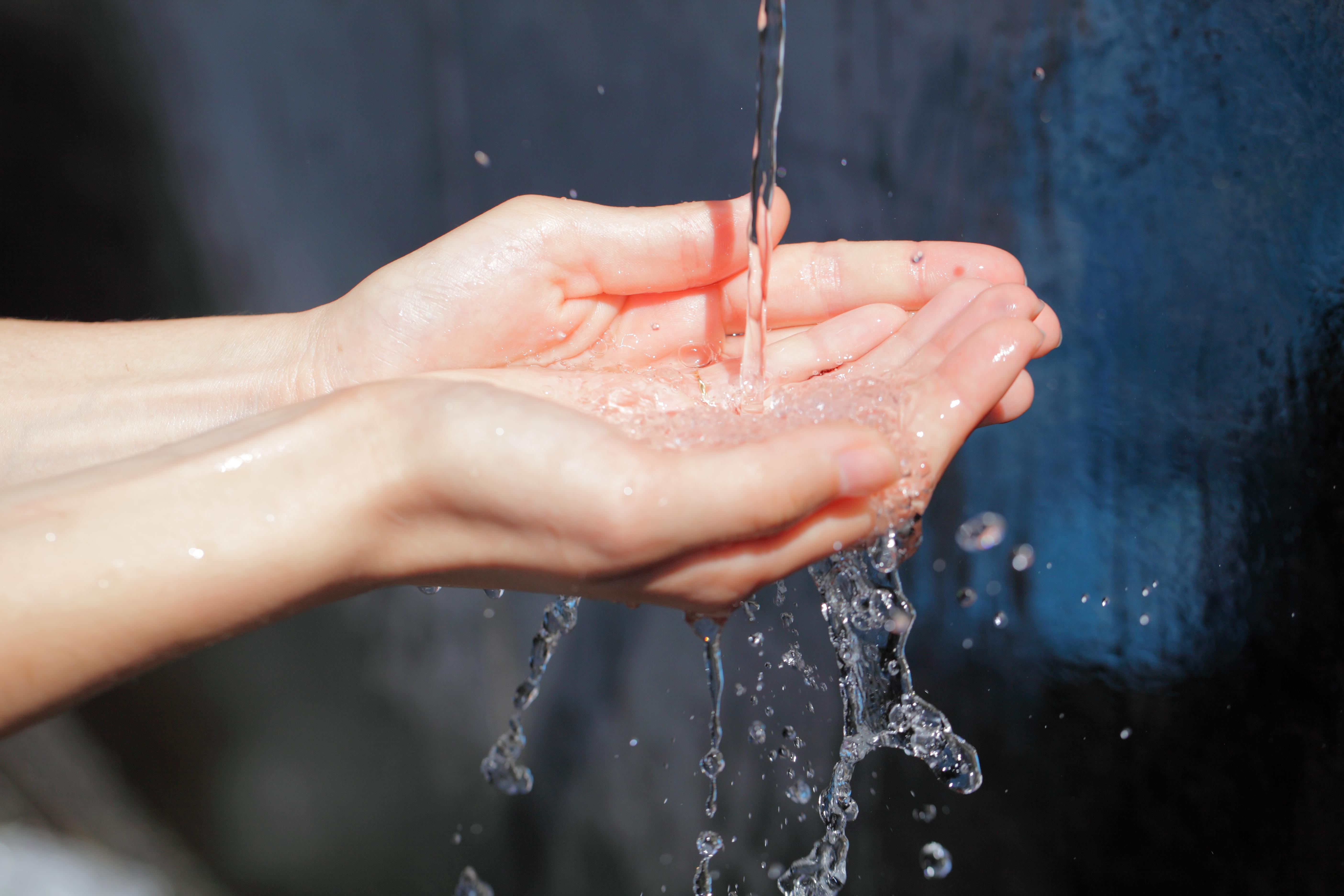Belfry & Spa By Ligne St Barth Lourdes Exterior foto Hand washing