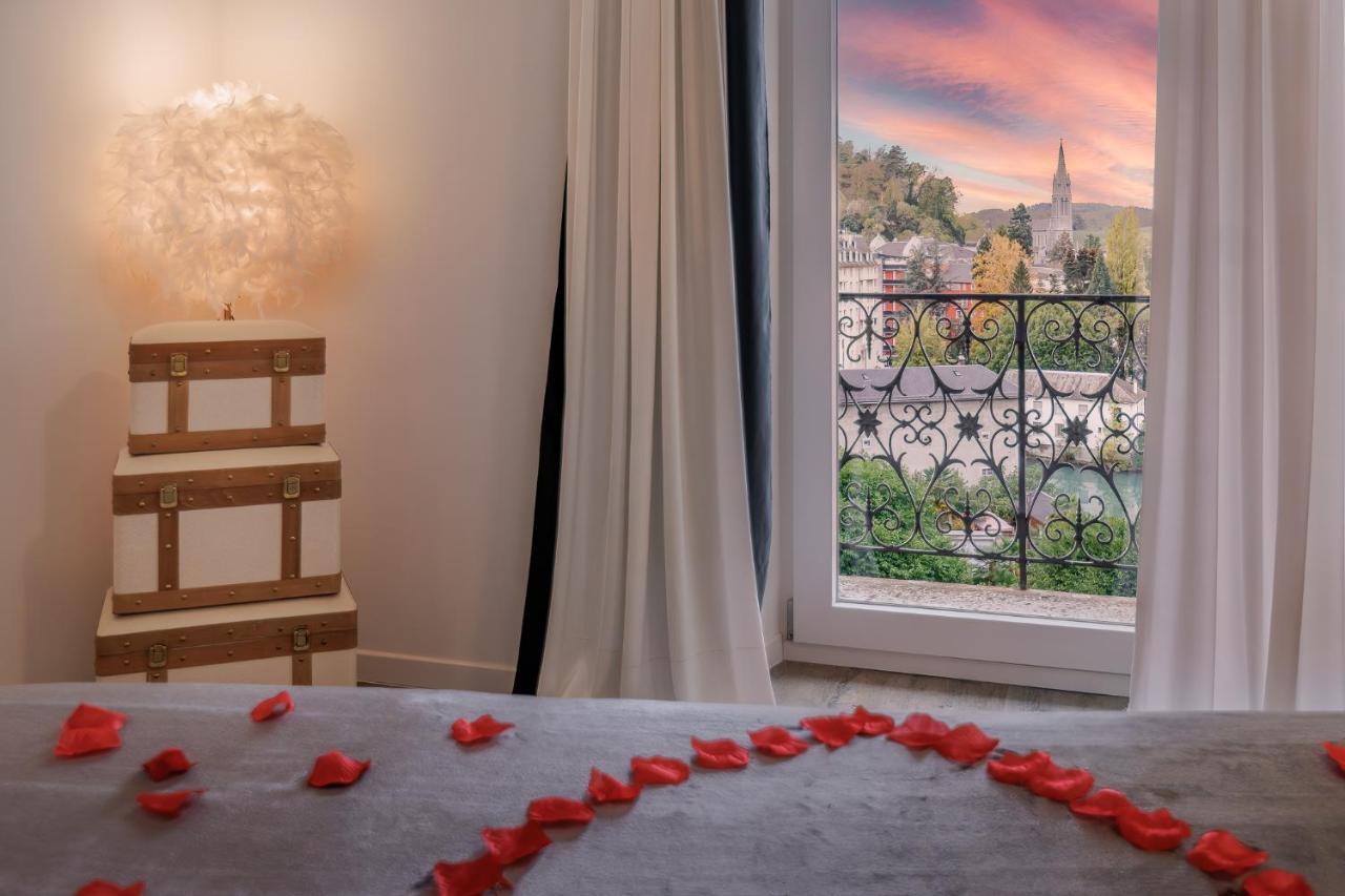 Belfry & Spa By Ligne St Barth Lourdes Exterior foto A room at the hotel