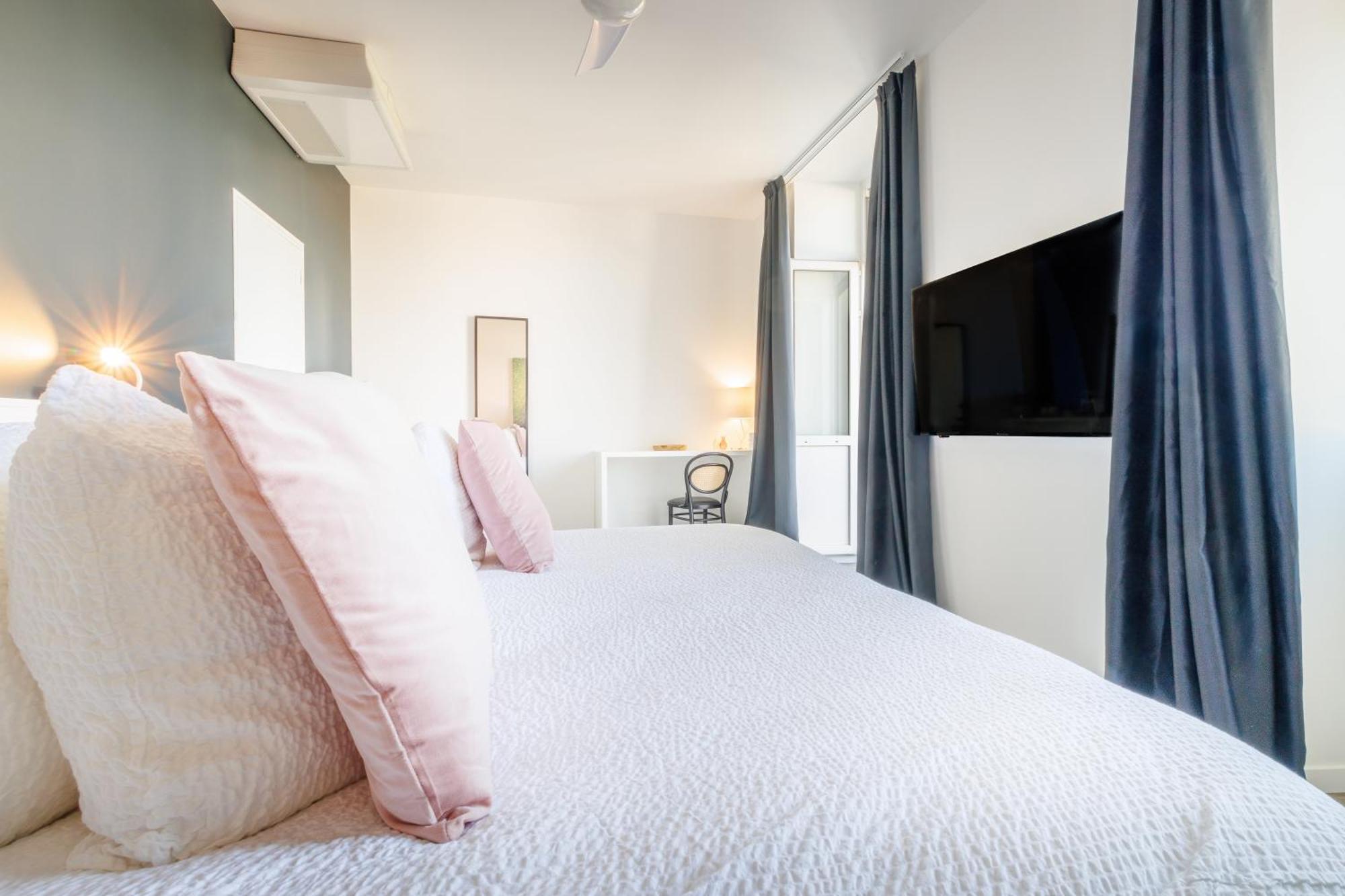 Belfry & Spa By Ligne St Barth Lourdes Exterior foto A bedroom at the hotel